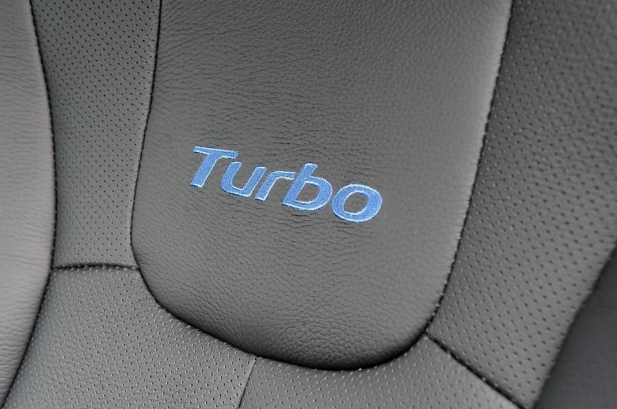  Hyundai Veloster Turbo 2012 года  (фото 183 из 244)